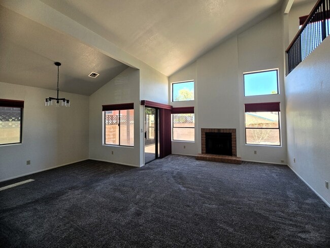 Building Photo - 10151 E Karen Pl