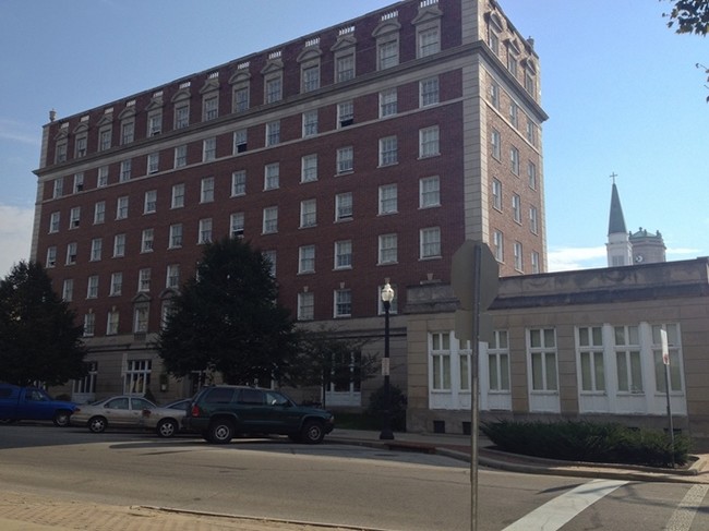 Building Photo - Anthony Wayne Apartments