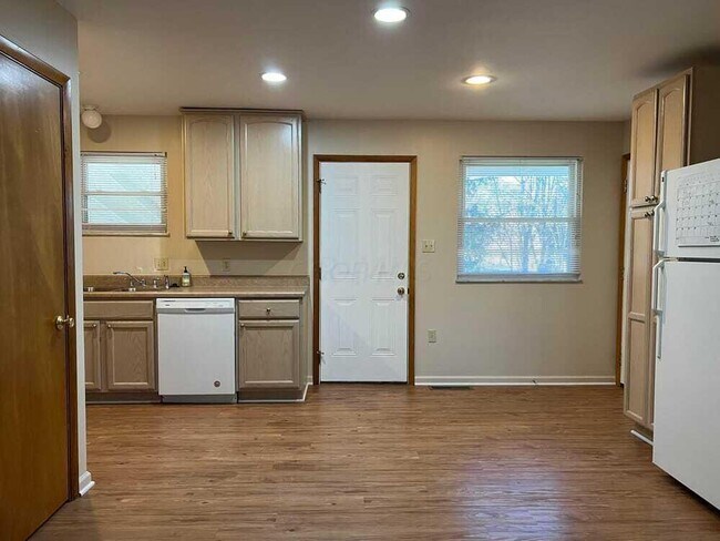 Foto del edificio - 1453 Norma Rd