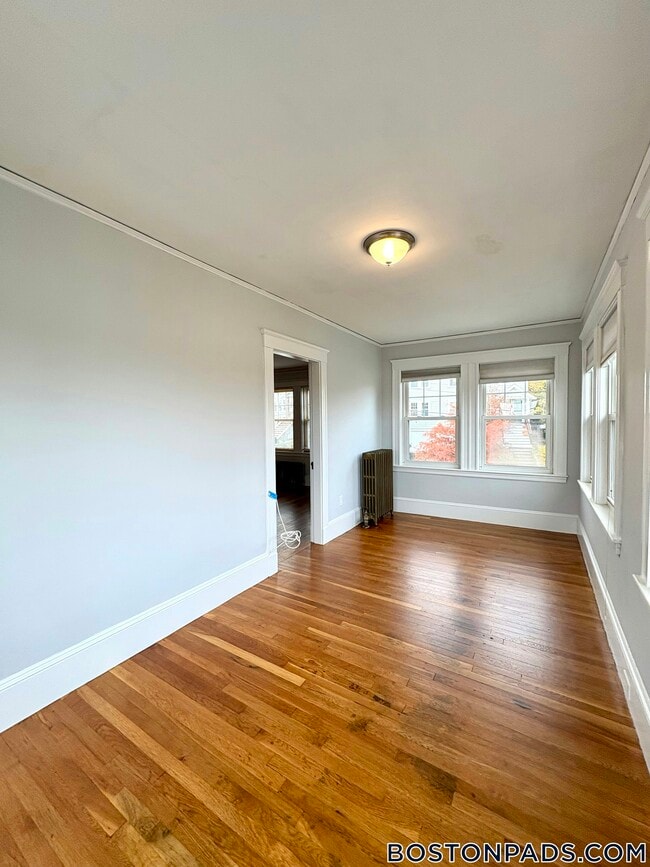 Building Photo - 15 Edgecliff Rd