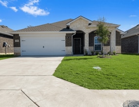 Building Photo - 2090 Peppermint Ln