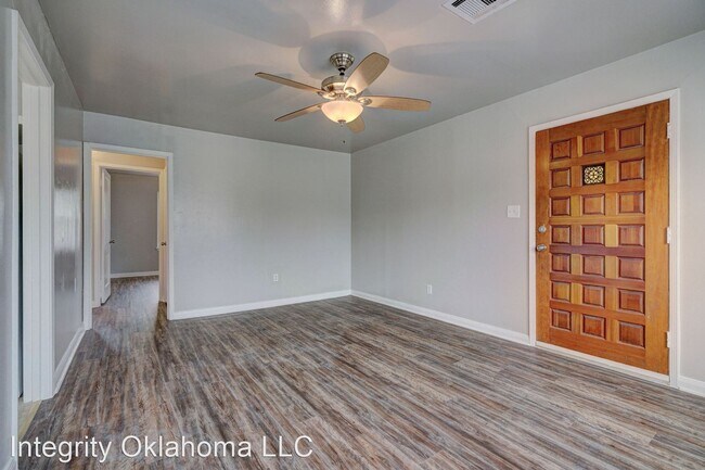 Building Photo - 2 br, 1 bath House - 424 Babb Drive