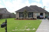 Primary Photo - 4 bedroom in Denham Springs LA 70726