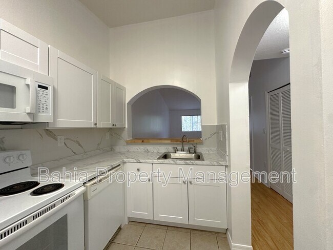Foto del edificio - 2921 SE 13th Ave