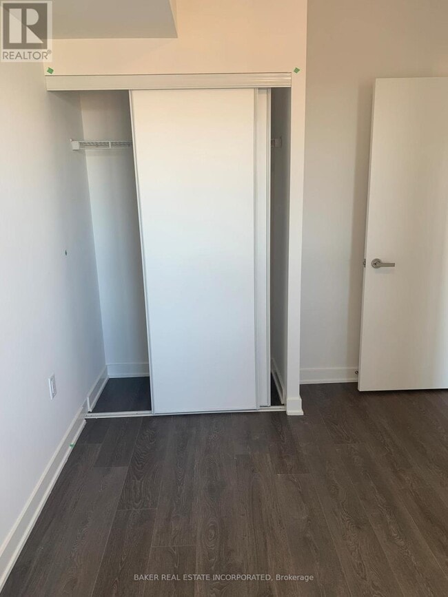 Photo du bâtiment - 195 Redpath Ave