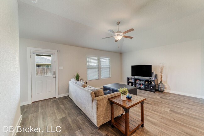 Building Photo - 3 br, 2 bath House - 10563 Penelope Way