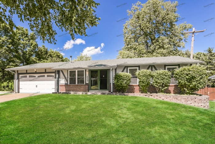 Foto principal - 2355 Lindsay Ln