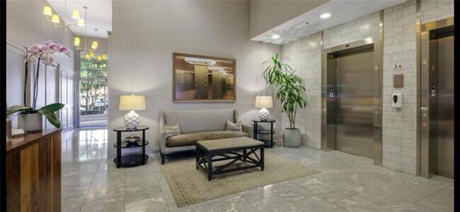 Foto del edificio - 1100 Howell Mill Rd NW