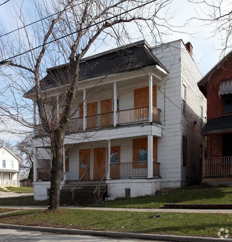 Foto del edificio - 828 Lagrange St