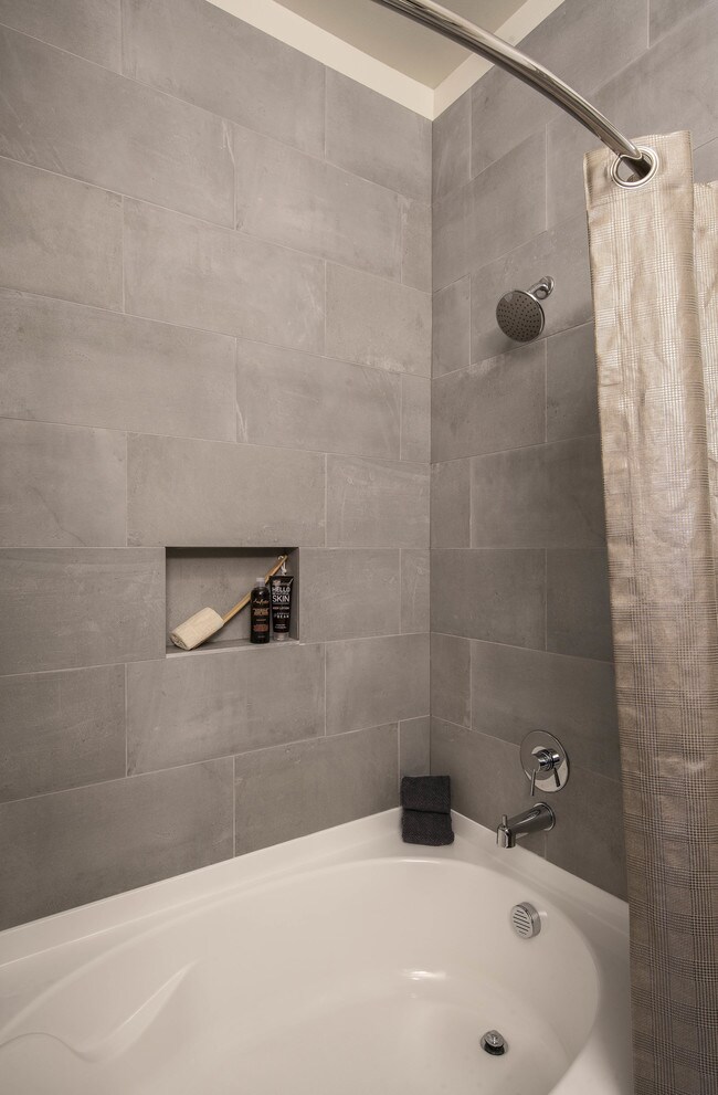 The Riley Apartments Richardson, TX