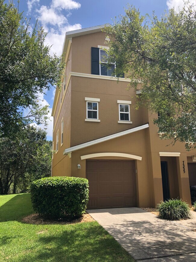 Front - 7335 Black Walnut Way