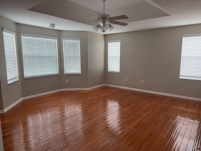 Foto del edificio - 1510 Running Oak Ln
