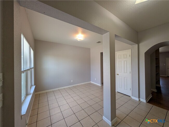 Foto del edificio - 3017 Lodgepole Ln