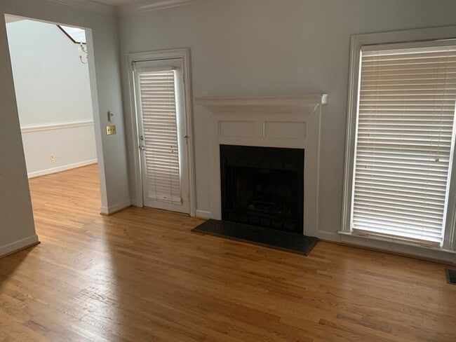 Building Photo - 600 Woodrow St