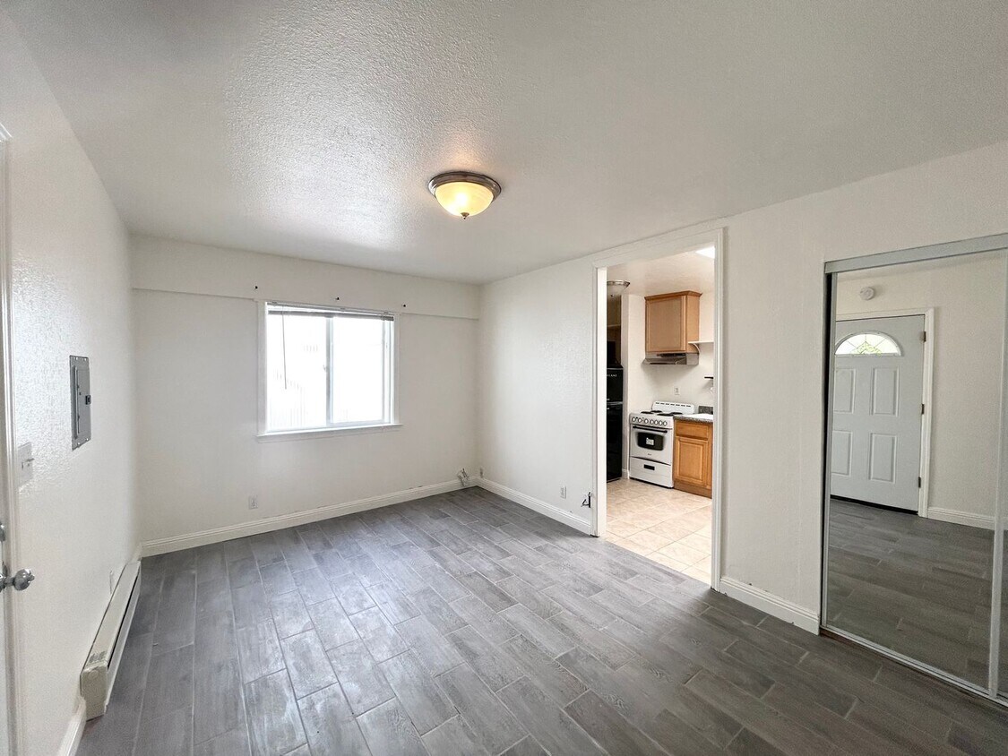 Primary Photo - 1266 Bancroft Way