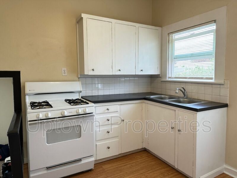 Foto principal - 7630 SE Woodstock Blvd