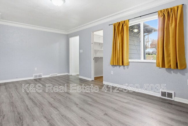 Foto del edificio - 9608 Frankstown Rd