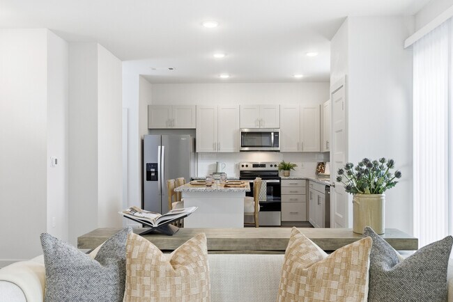 Casas en el patio Spring West - YardHomes Spring West