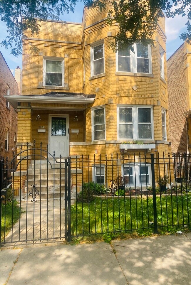 Building Photo - 5310 W Parker Ave