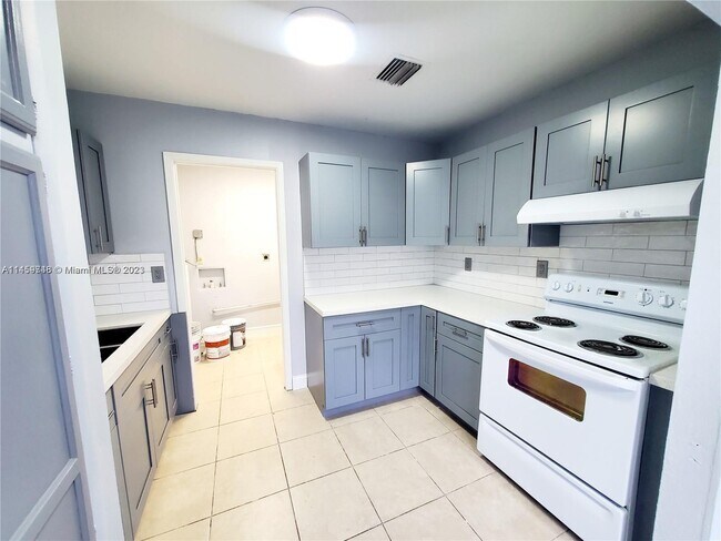 Foto del edificio - 11410 SW 193rd St