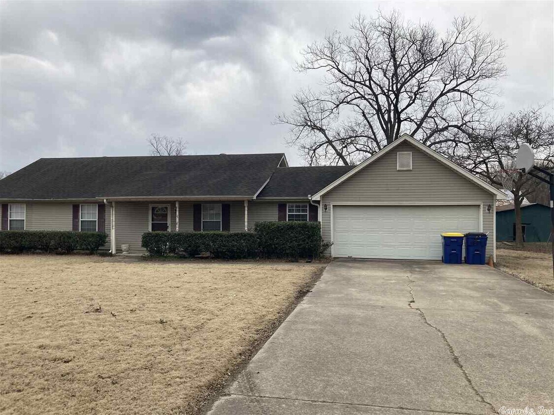 709 N 2nd St, Cabot, AR 72023 House Rental in Cabot, AR