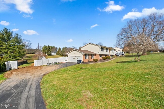 Building Photo - 3206 Seiter Ln