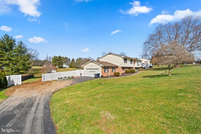 Foto del edificio - 3206 Seiter Ln