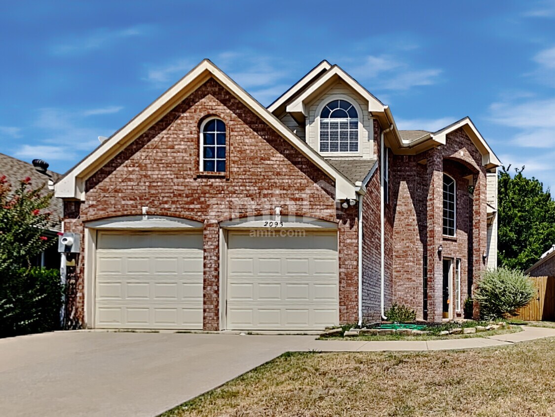Foto principal - 2093 Amherst Drive