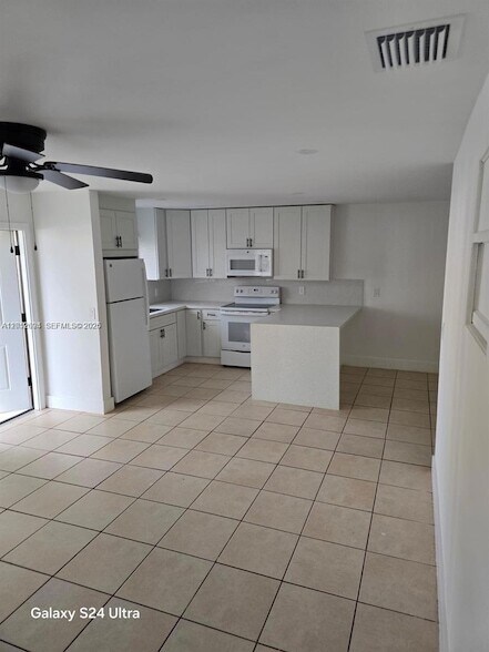 Foto del edificio - 28055 SW 143rd Ct