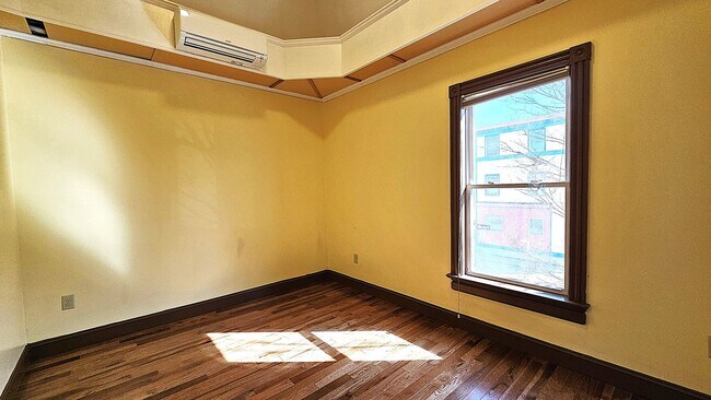 Foto del edificio - 141-141 N Champlain St