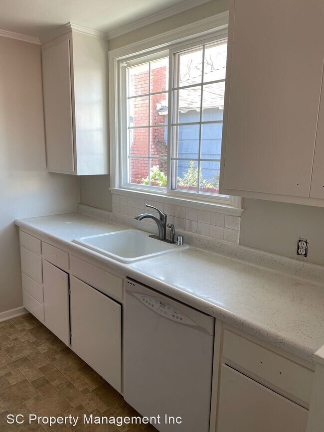 Building Photo - 2 br, 1 bath House - 811 Sunnybrae Blvd