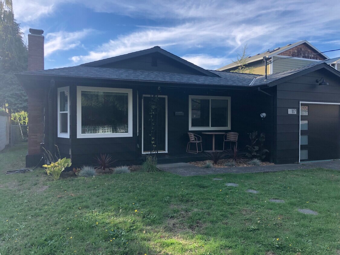 Primary Photo - 117 SE 88th Ave