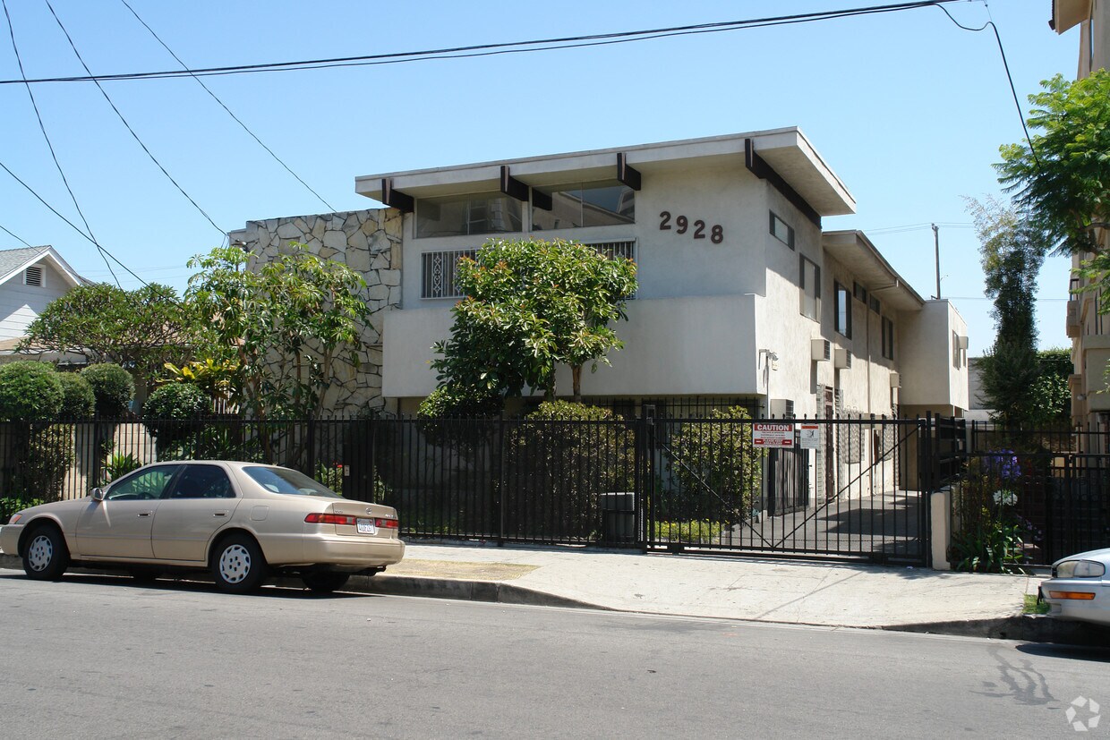 Primary Photo - 2928 Francis Ave
