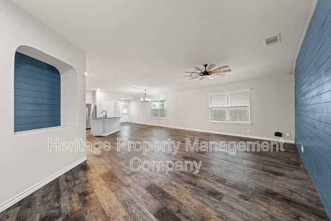 Building Photo - 148 Sage Sparrow