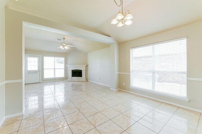 Building Photo - 21030 Stoney Haven Dr
