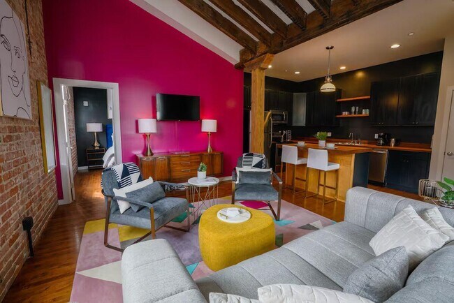 Foto del edificio - 709 Jackson Ave