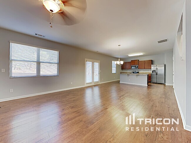 Foto del edificio - 211 Hollyhock Ln