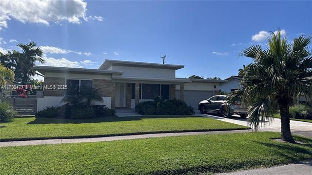 Foto principal - 1438 NE 104th St