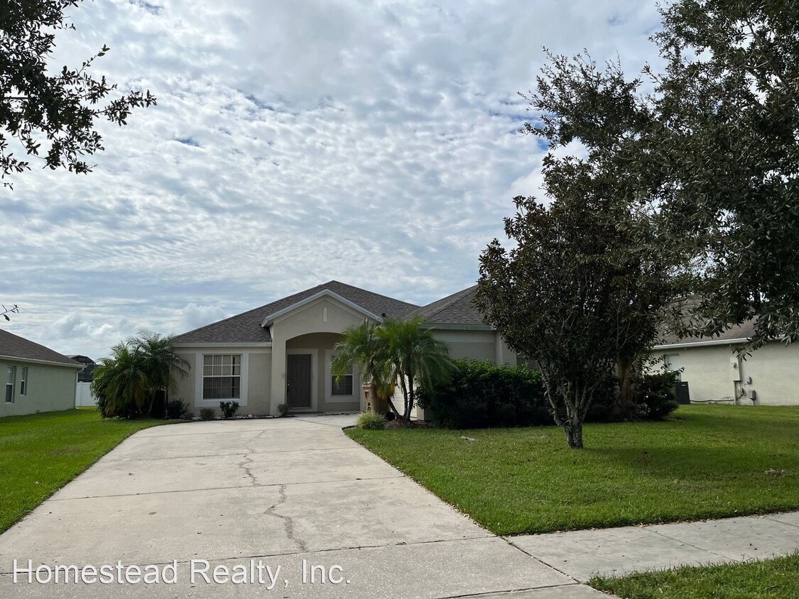 2253 Meadow Oak Cir, Kissimmee, FL 34746