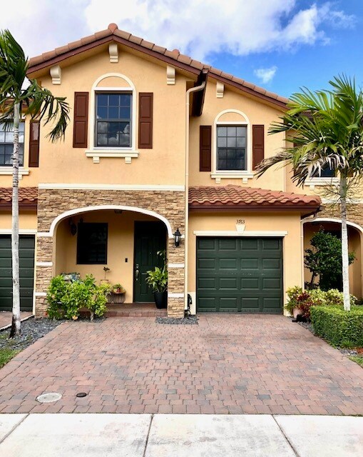 Foto del edificio - 3763 SE 2nd St