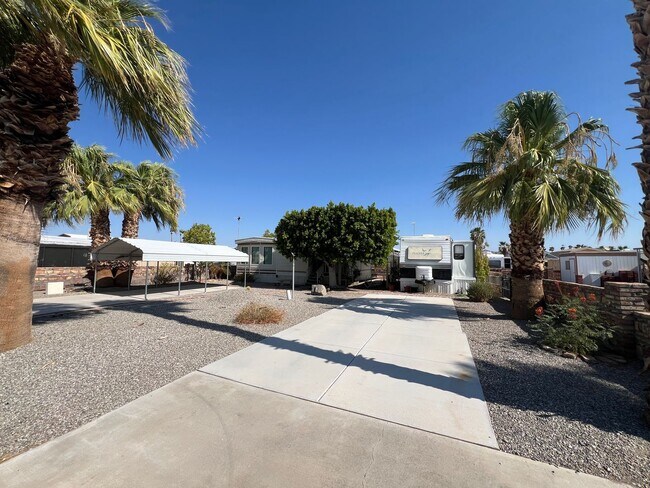 Foto del edificio - FOOTHILLS RETREAT!