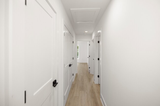 Foto del edificio - 608 Fir Ave