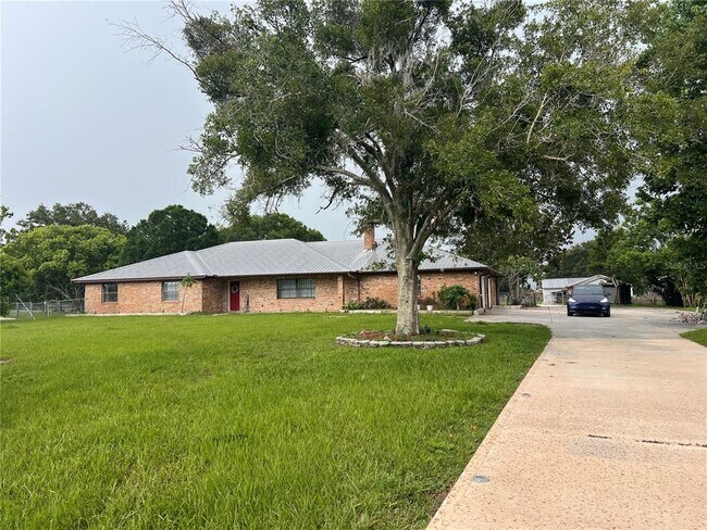 Building Photo - 4093 Lippman Rd