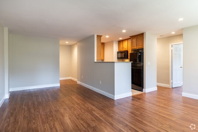 2HAB, 2BA - 1.200 ft² - Heritage House