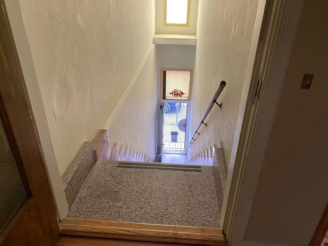 Foto principal - 648 Taraval St