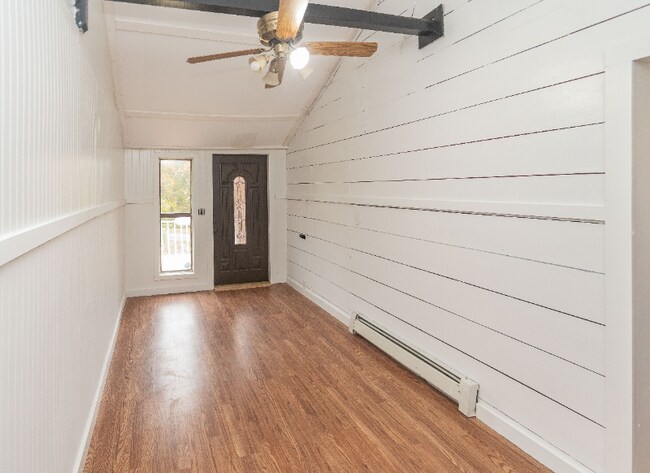 Foto del edificio - 7333 State Rte 55