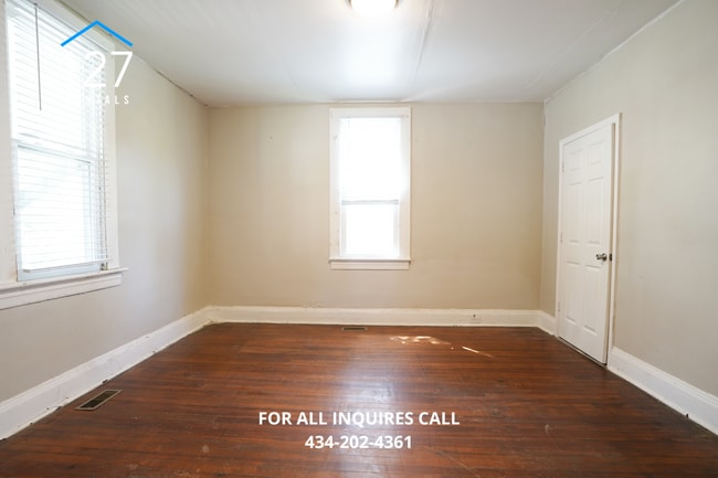 Building Photo - Comfortable 3BR Lynchburg Duplex with Easy...