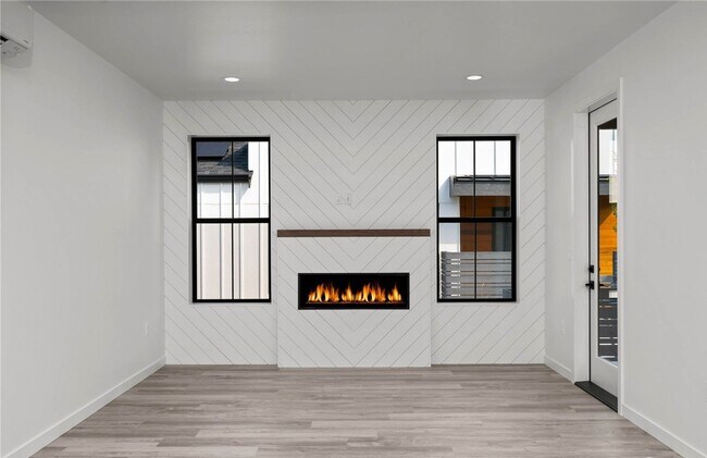 Foto del edificio - 3906 Crosswinds Ct