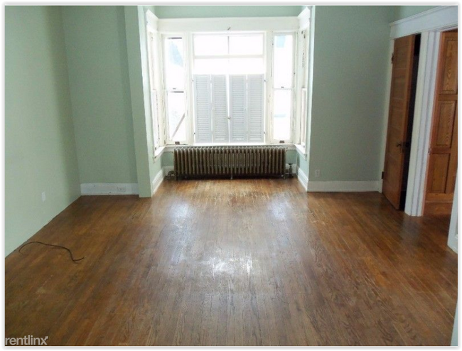Building Photo - 5 br, 2 bath House - 1410 9th St