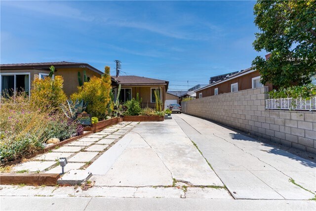 Foto del edificio - 1326 S Woods Ave
